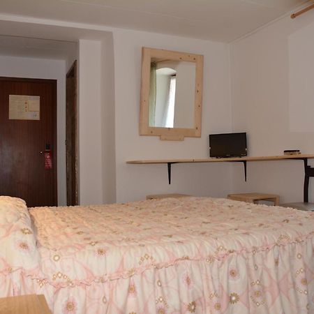 Albergo Roncone Exterior foto